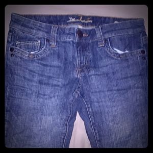 Malibu Embellished Capri Jeans